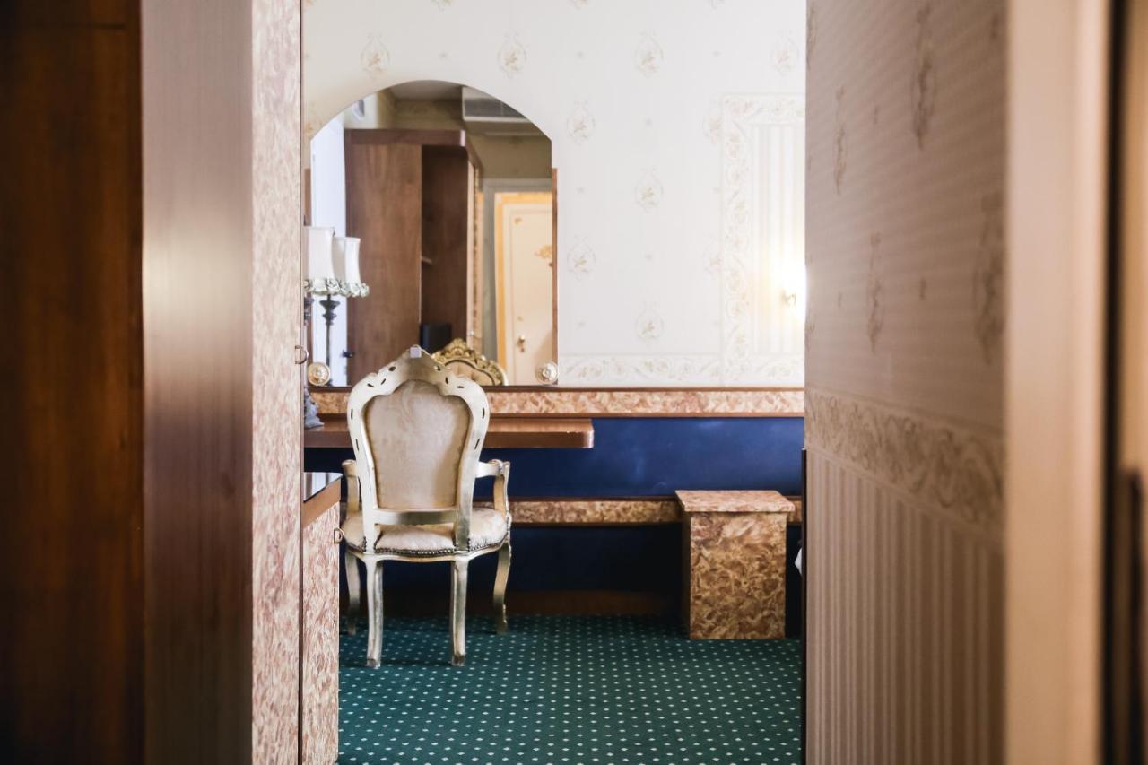 Hotel Villa Pigalle Tezze sul Brenta Zewnętrze zdjęcie