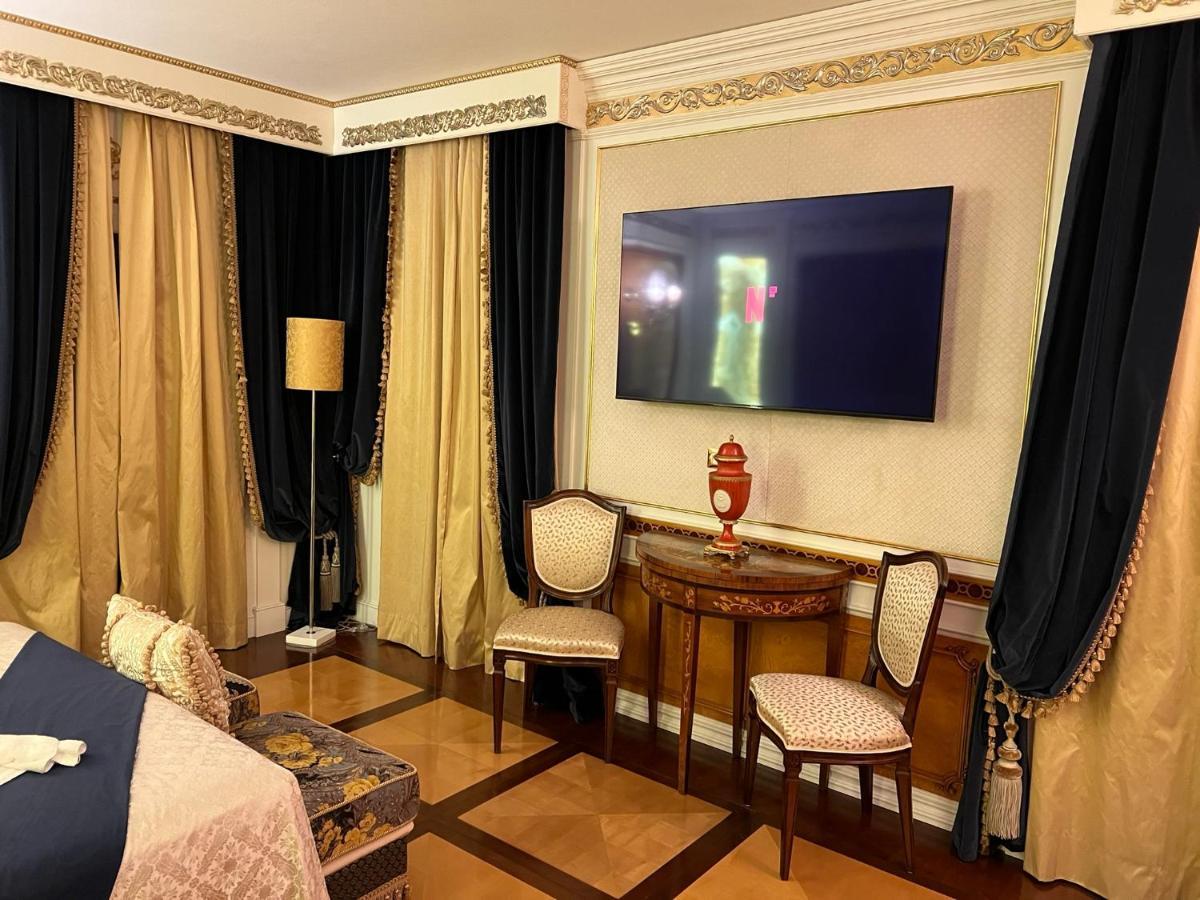 Hotel Villa Pigalle Tezze sul Brenta Zewnętrze zdjęcie